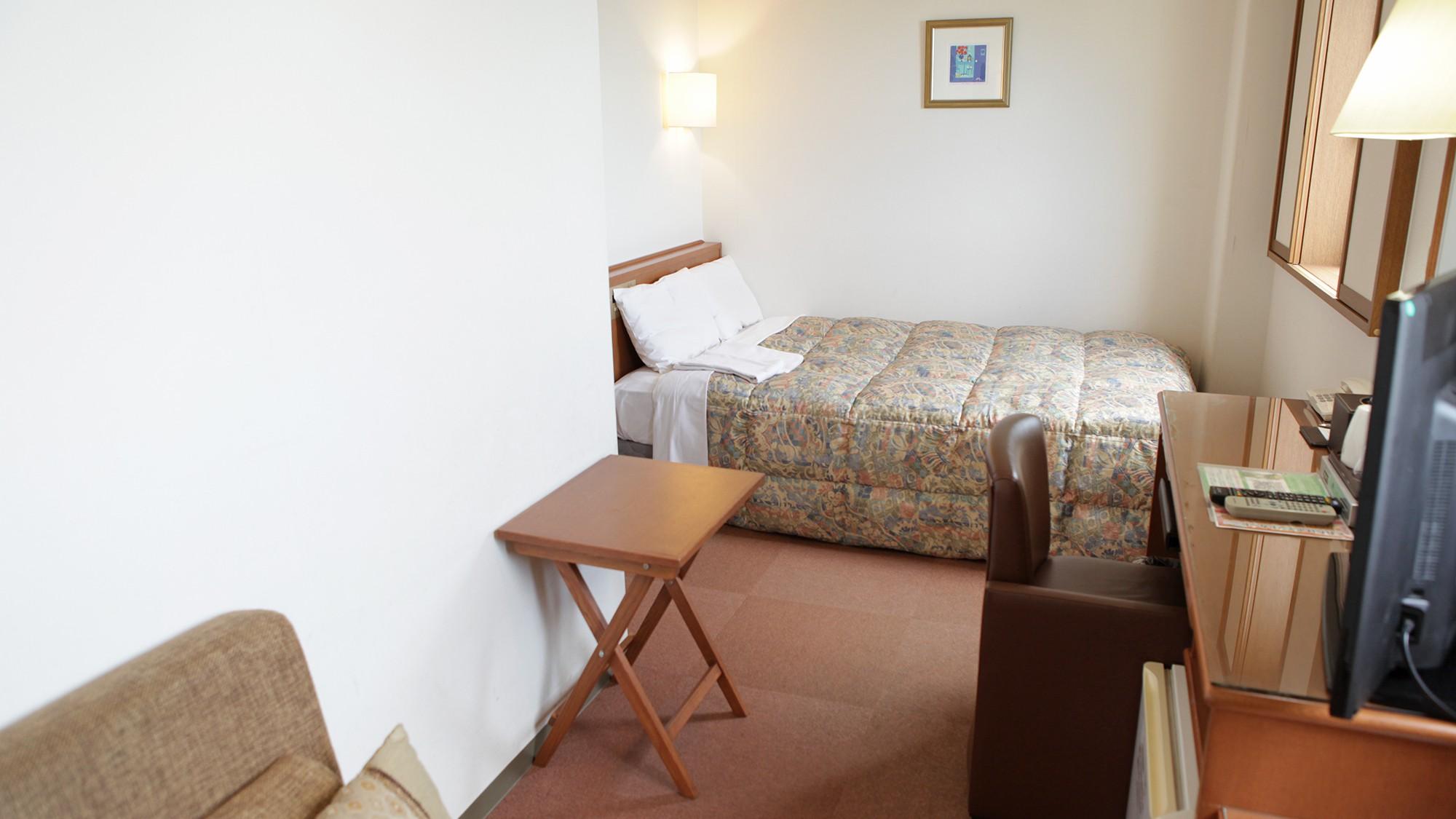Deluxe, Single, Semi Double Bed, Smoking