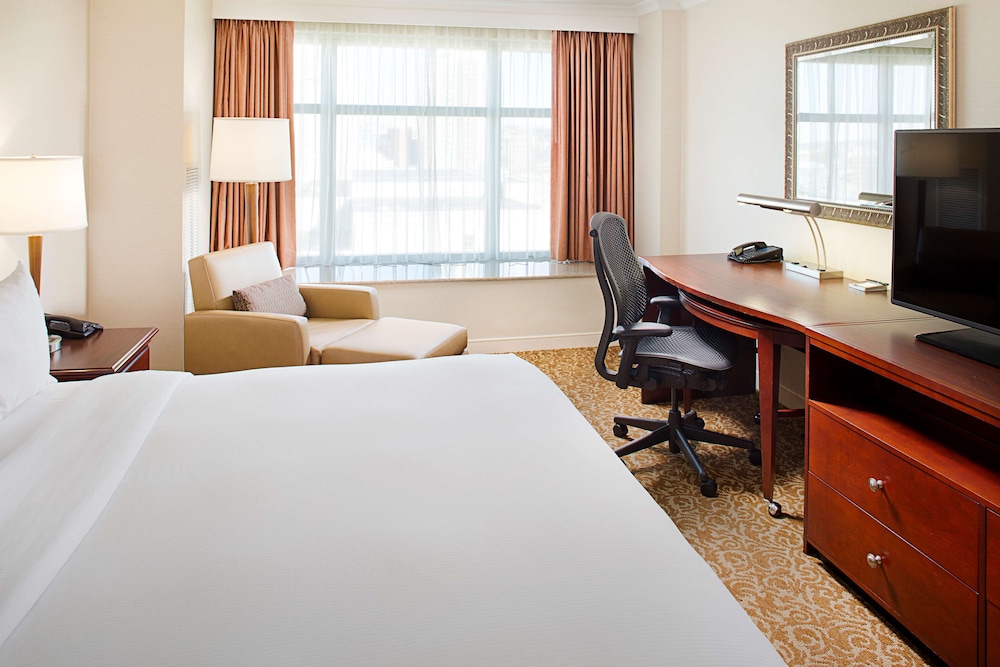 Hilton Providence 16/52