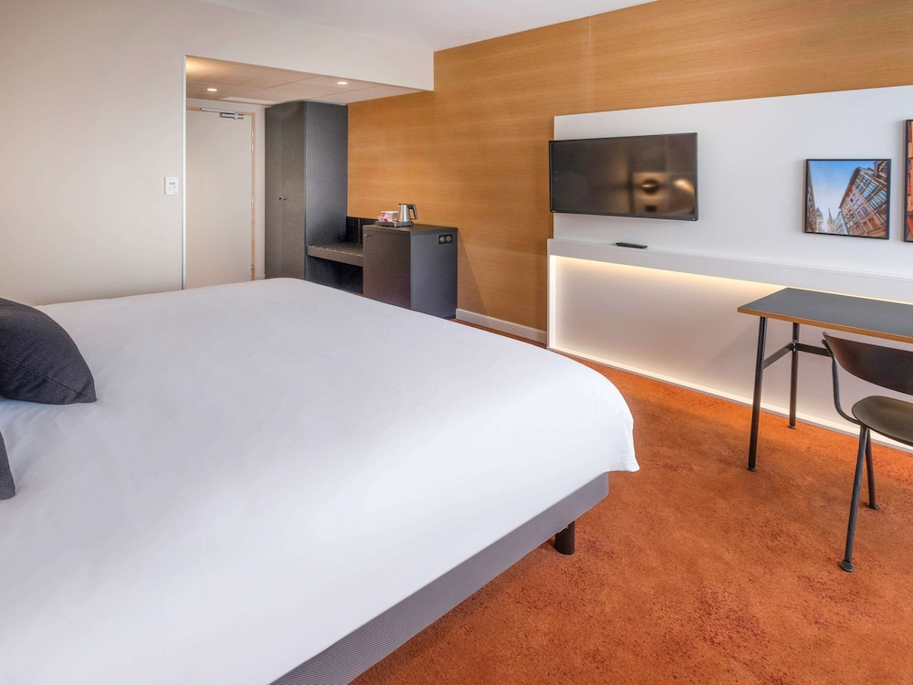 Mercure Rouen Champ de Mars 24/73