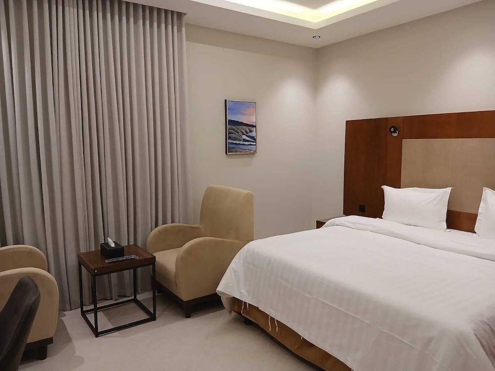 STANDARD, DOUBLE BED