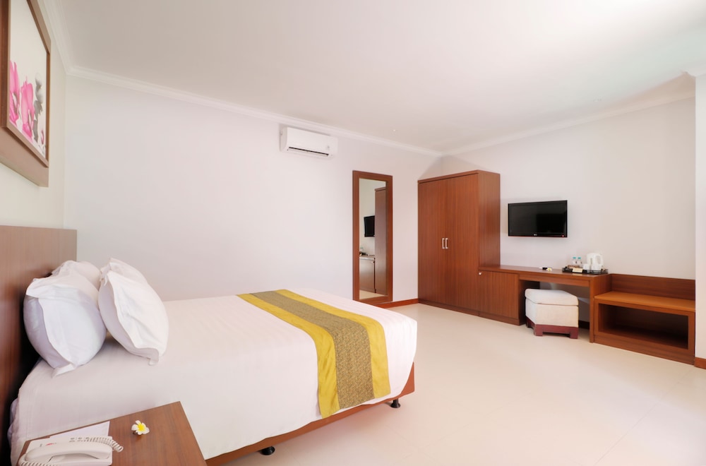 Adi Dharma Hotel Legian 11/50
