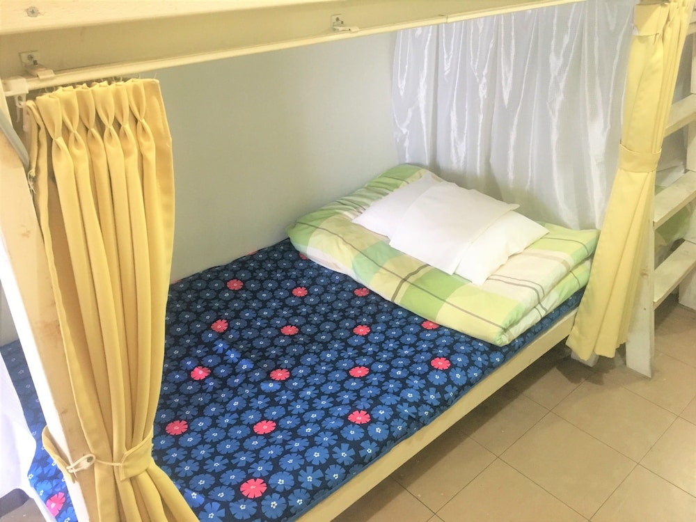 MALE DORM