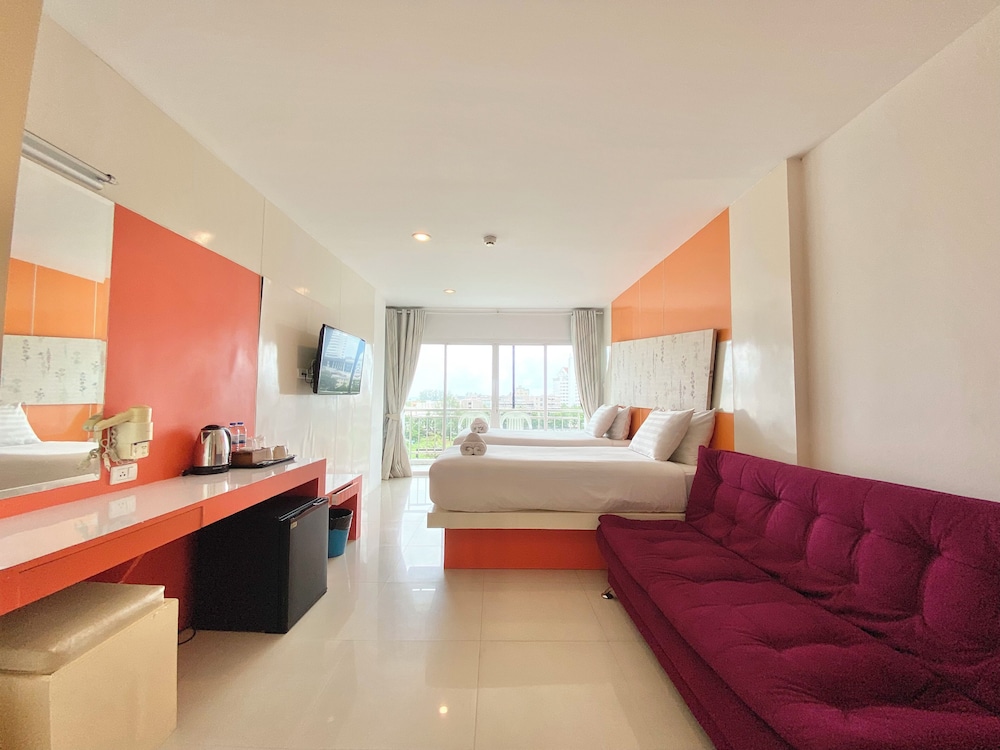 Patong Holiday 53/72