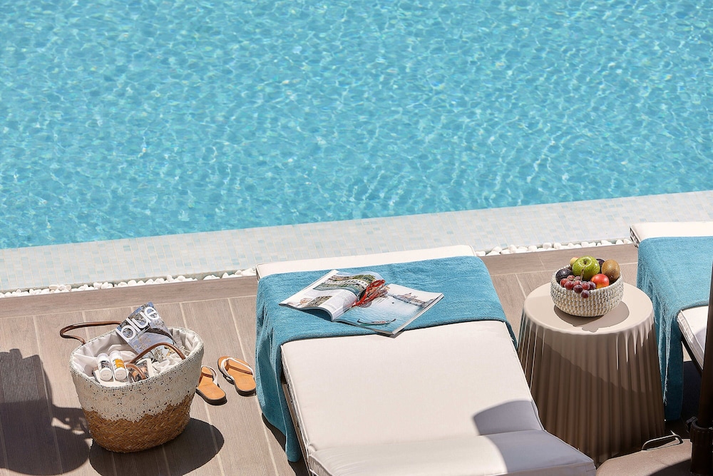 Grace Villas Collection Adult Only 18 + 123/149