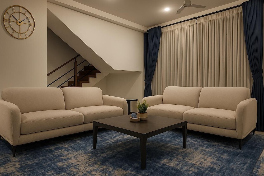 Unique Towers Luxury Boutique Suites 57/76
