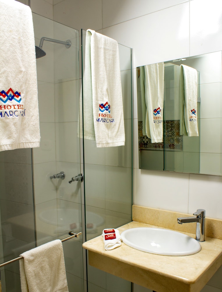 Hotel Marcari 29/30
