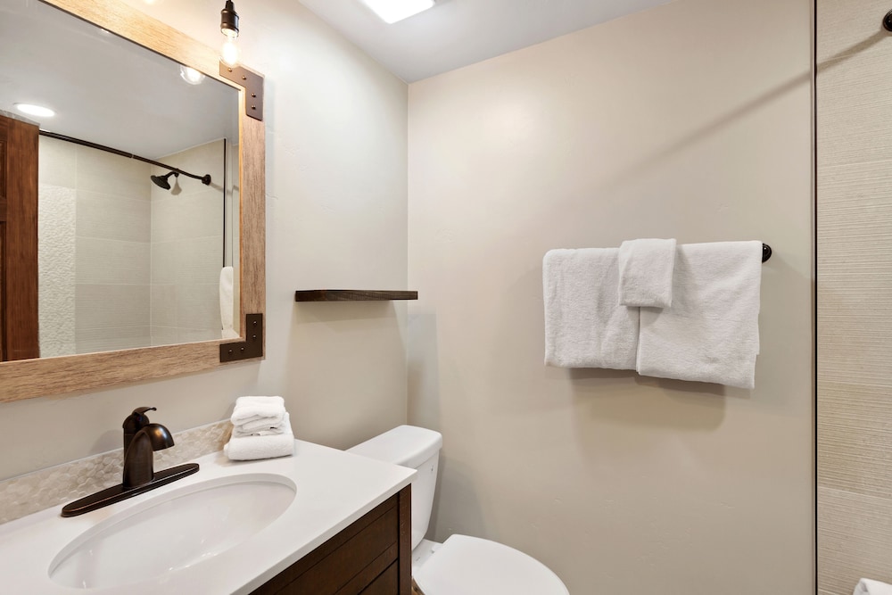 Gold Point Resort Breckenridge by Vacatia 48/50