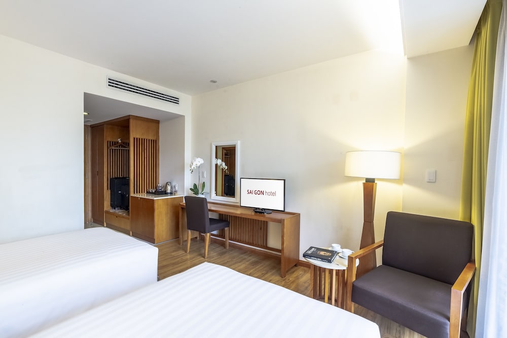 Saigon Hotel 28/50