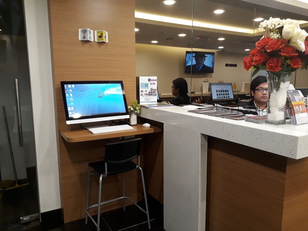 Alaxis Hotel 9/57