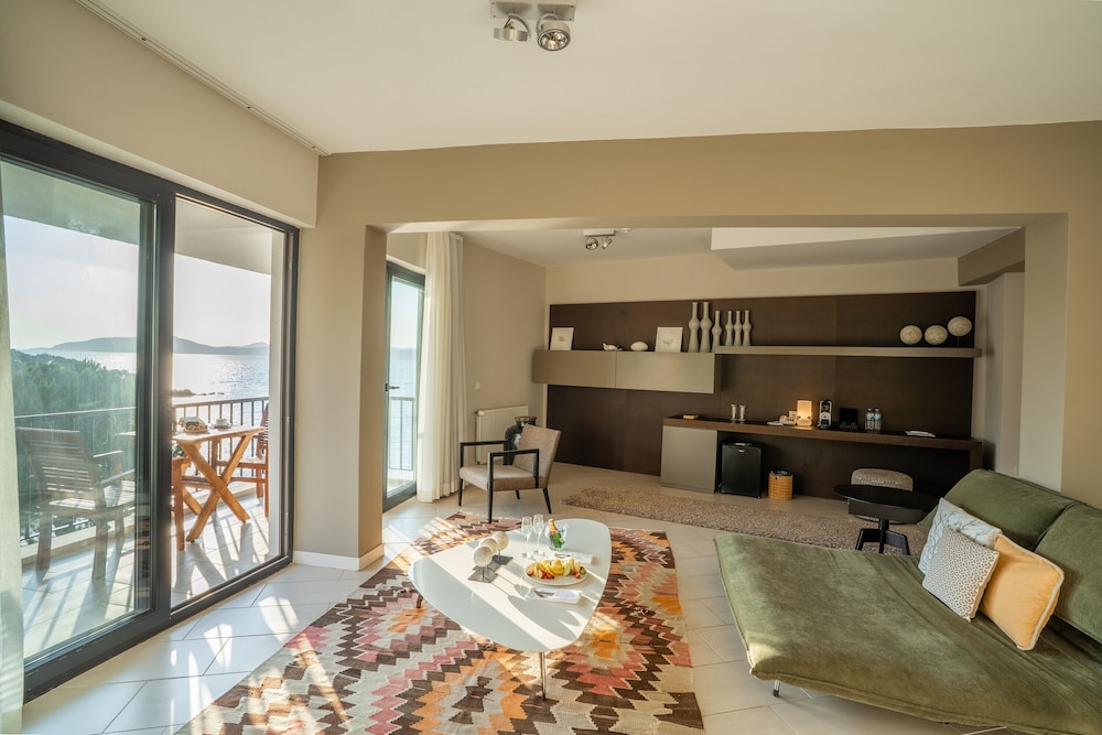 Med Inn Boutique Hotel 4/56