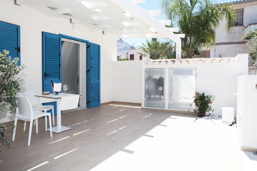 Rivazzurra Design Rooms 36/50
