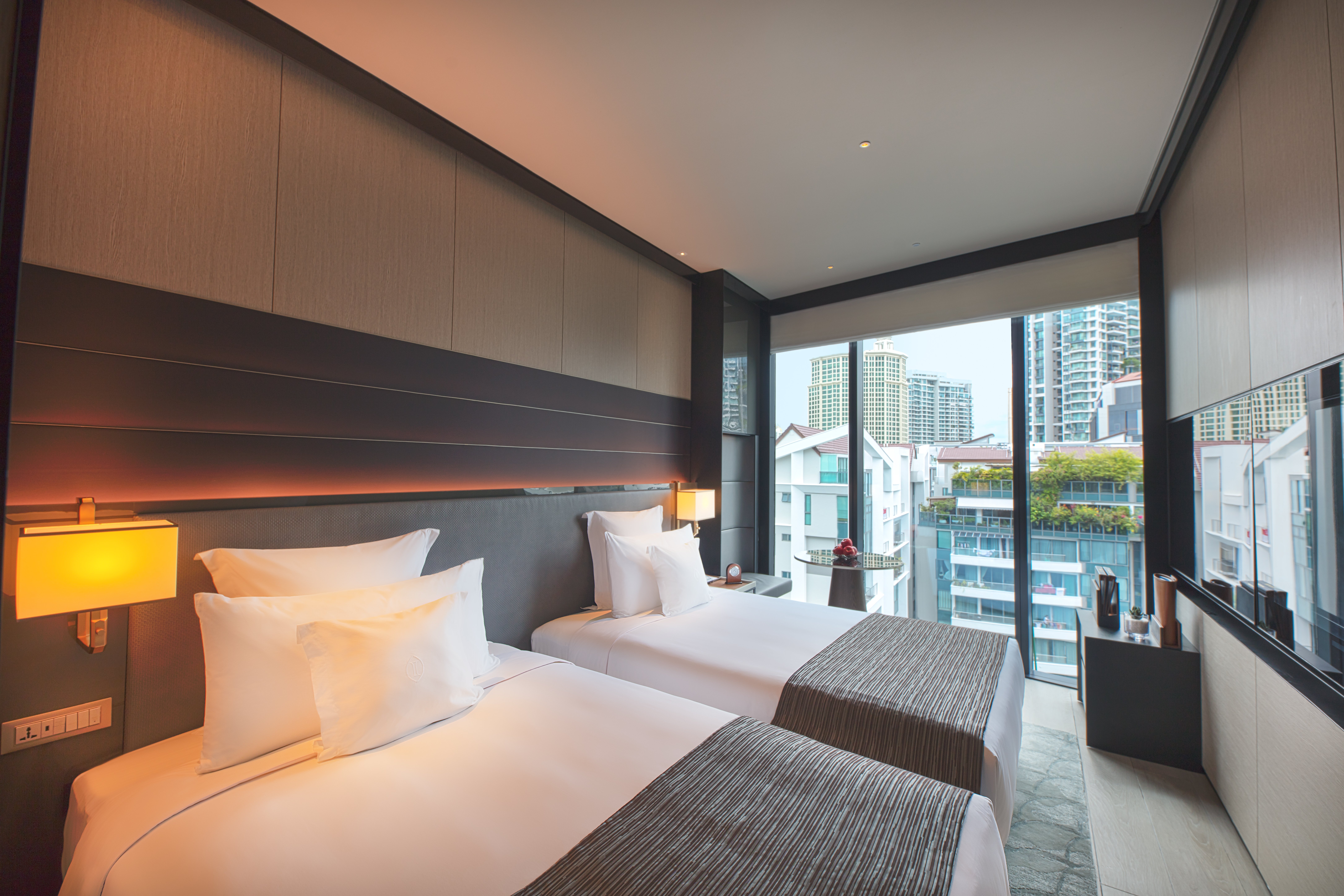 INTERCONTINENTAL SINGAPORE ROBERTSON QUAY 20/78
