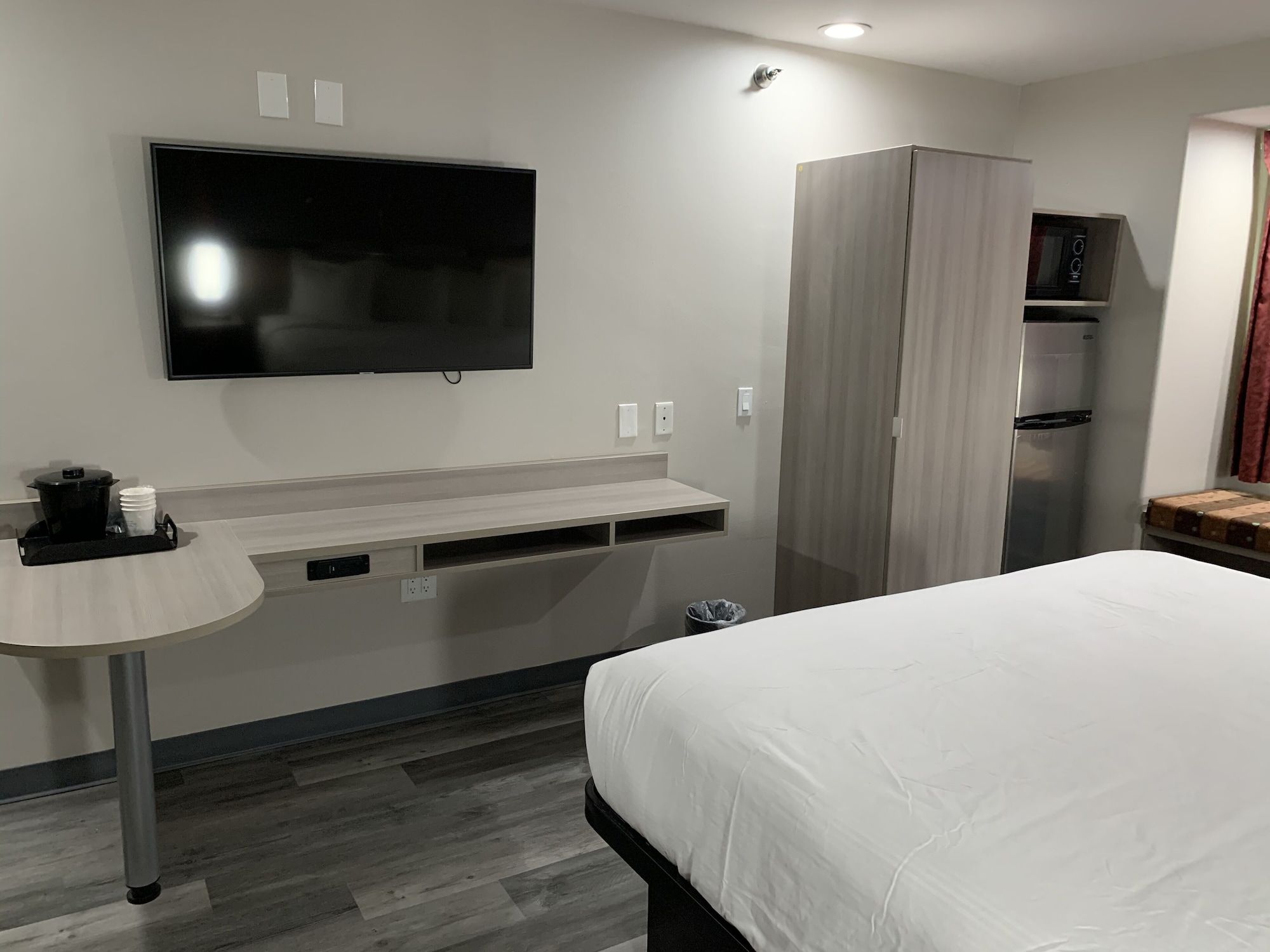 جناح استوديو بسرير كوين، Microtel Inn And Suites Clarksville 3/5