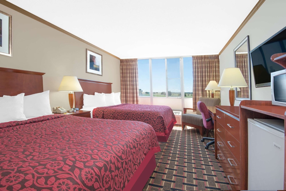 Days Inn by Wyndham Colorado City 14/30