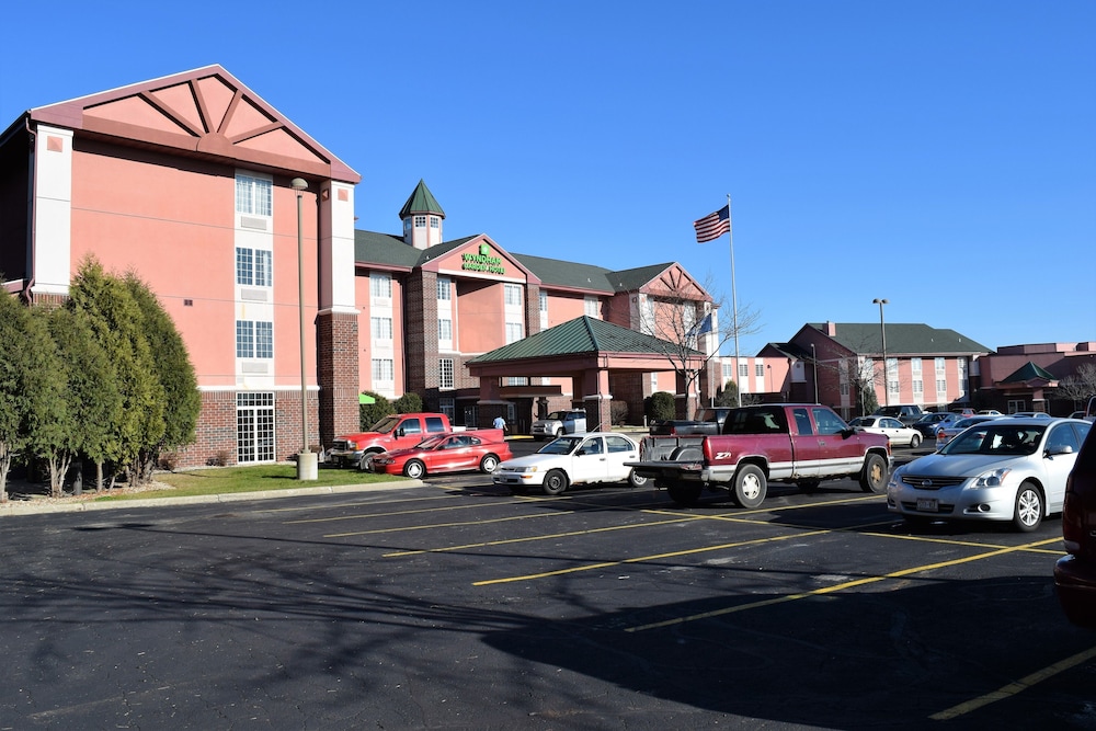 Wyndham Garden Madison Fitchburg 65/69