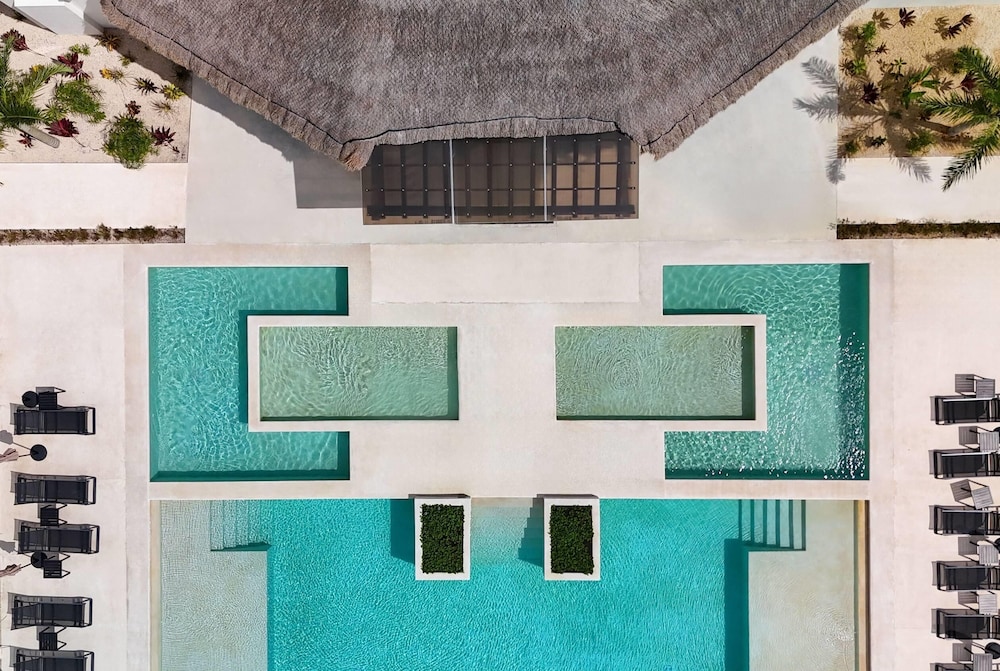 Wyndham Tulum 2/60