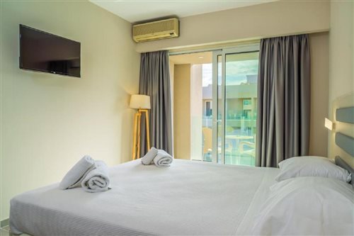 Twin Room Inland View