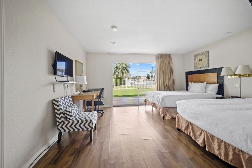 Sol Springs Inn 4/50