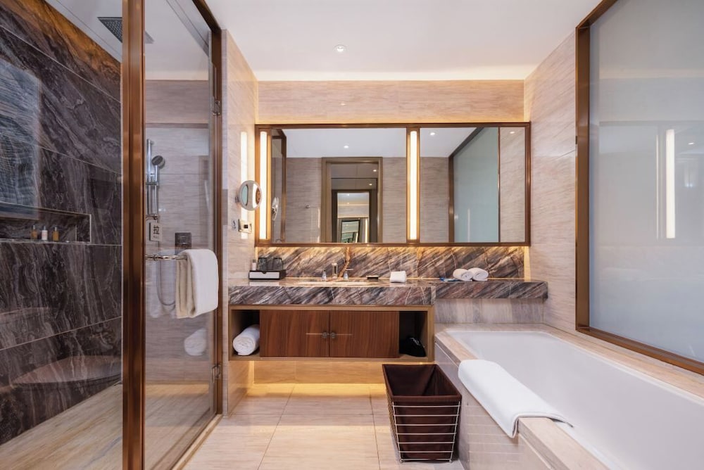 The QUBE Hotel Xiangyang 38/40