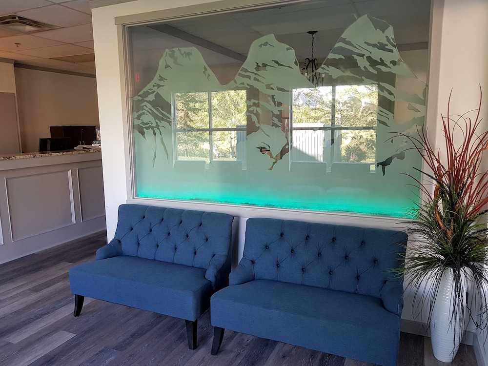Sunset Mountain Inn and Spa 37/50