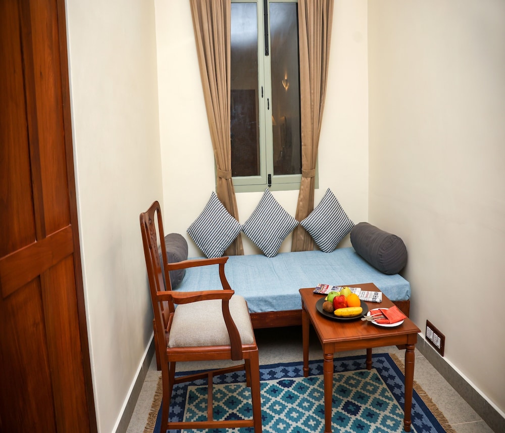 Mango Hill La Serene Pondicherry 10/29