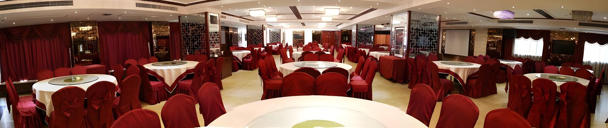 Dynasty International Hotel 36/43