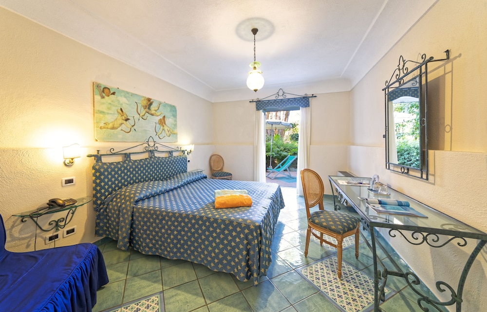 Hotel Tritone Resort And Spa 11/78