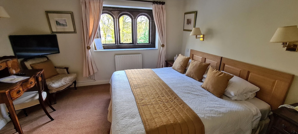 Room, Twin Beds, Main House، Biggin Hall Hotel 3/4