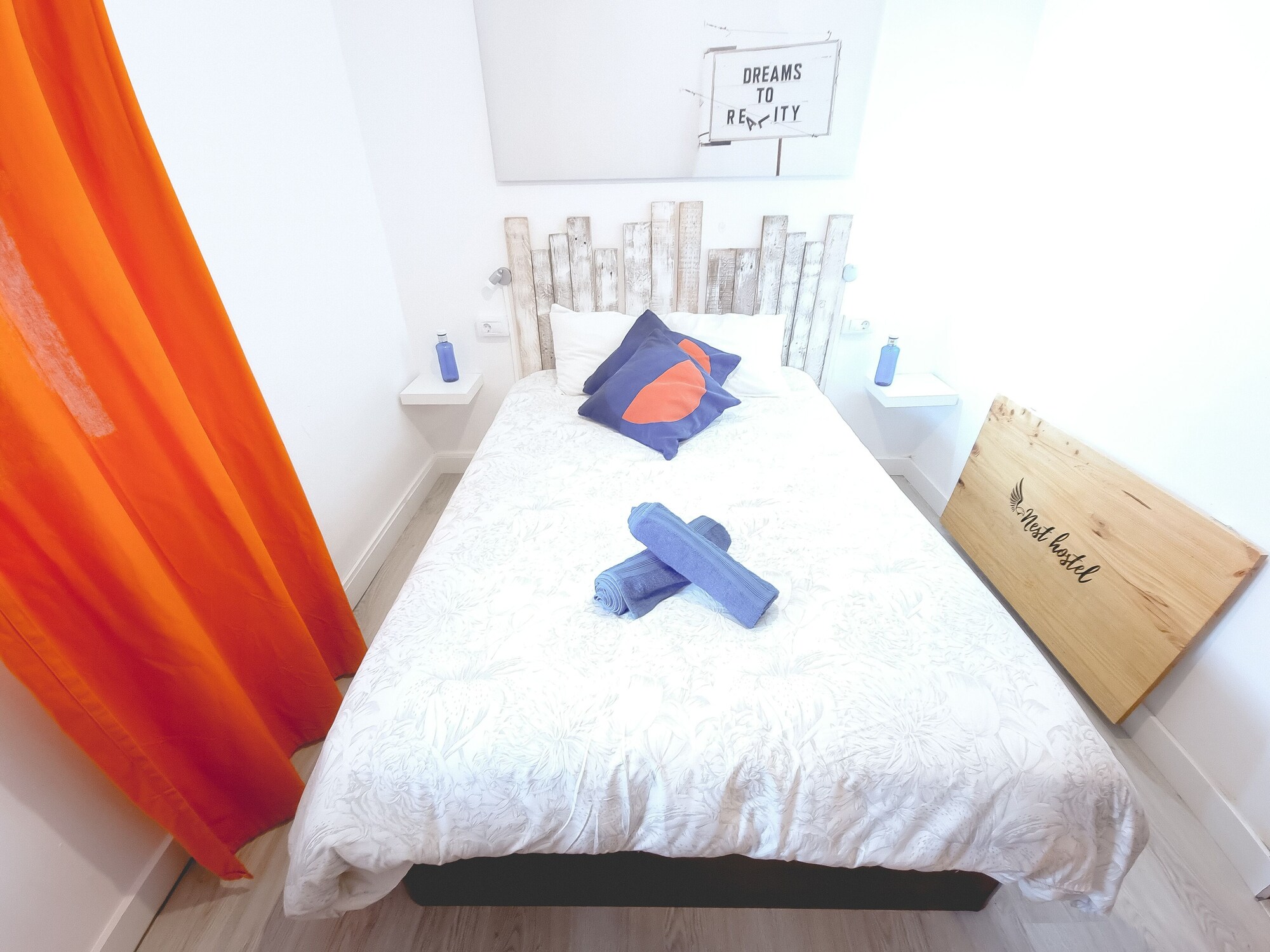 Basic, Double Bed