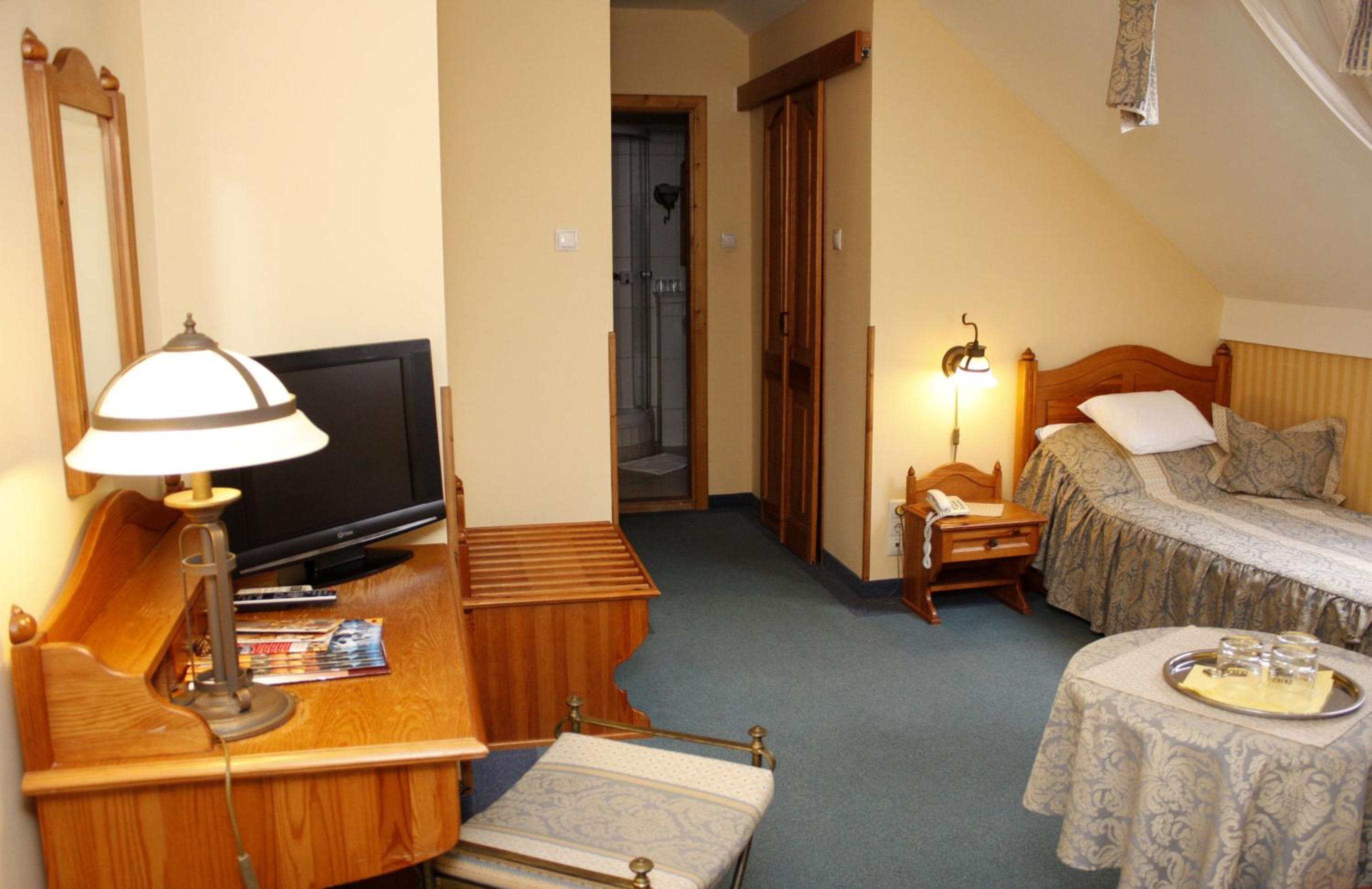 Levay Villa Hotel 33/47