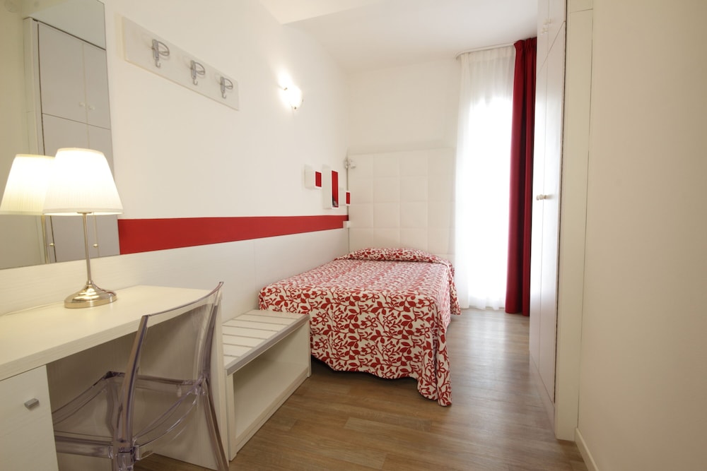 TOLEDO HOTEL photo4