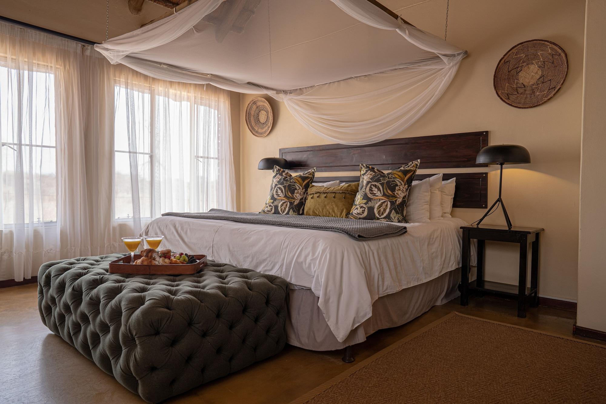 Classic, Tshukudu Game Lodge 2/3