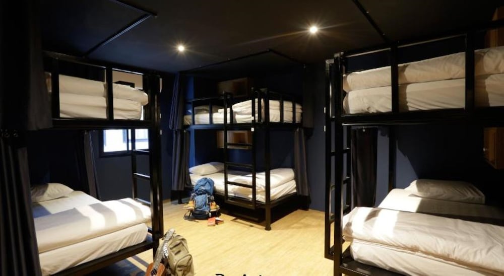 Mixed Dorm