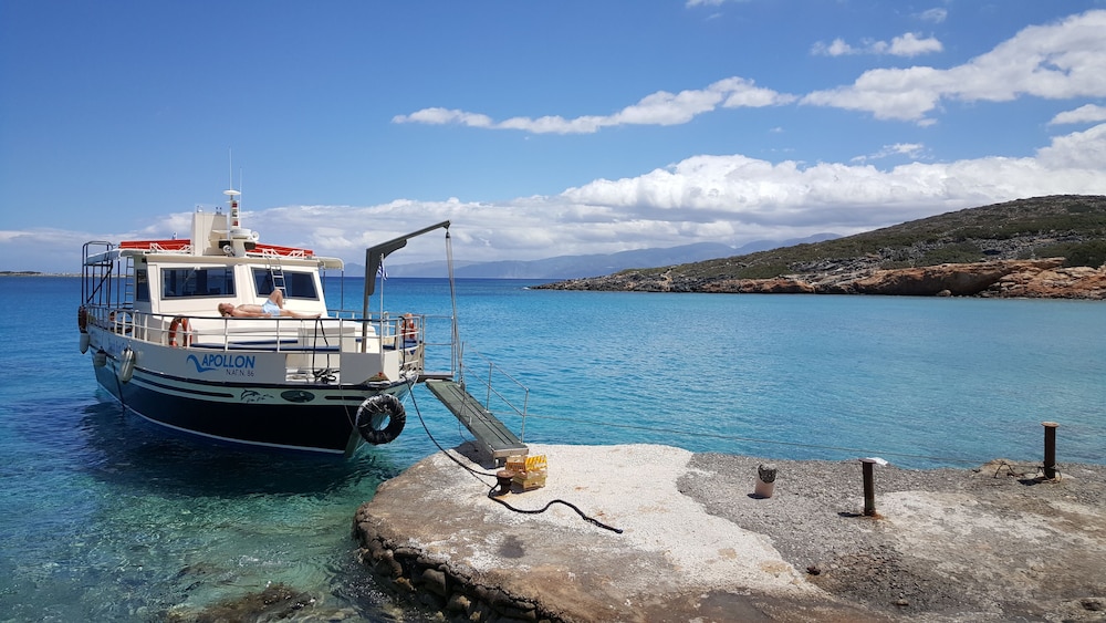 Elounda Sunrise Apartments and Studios 44/50