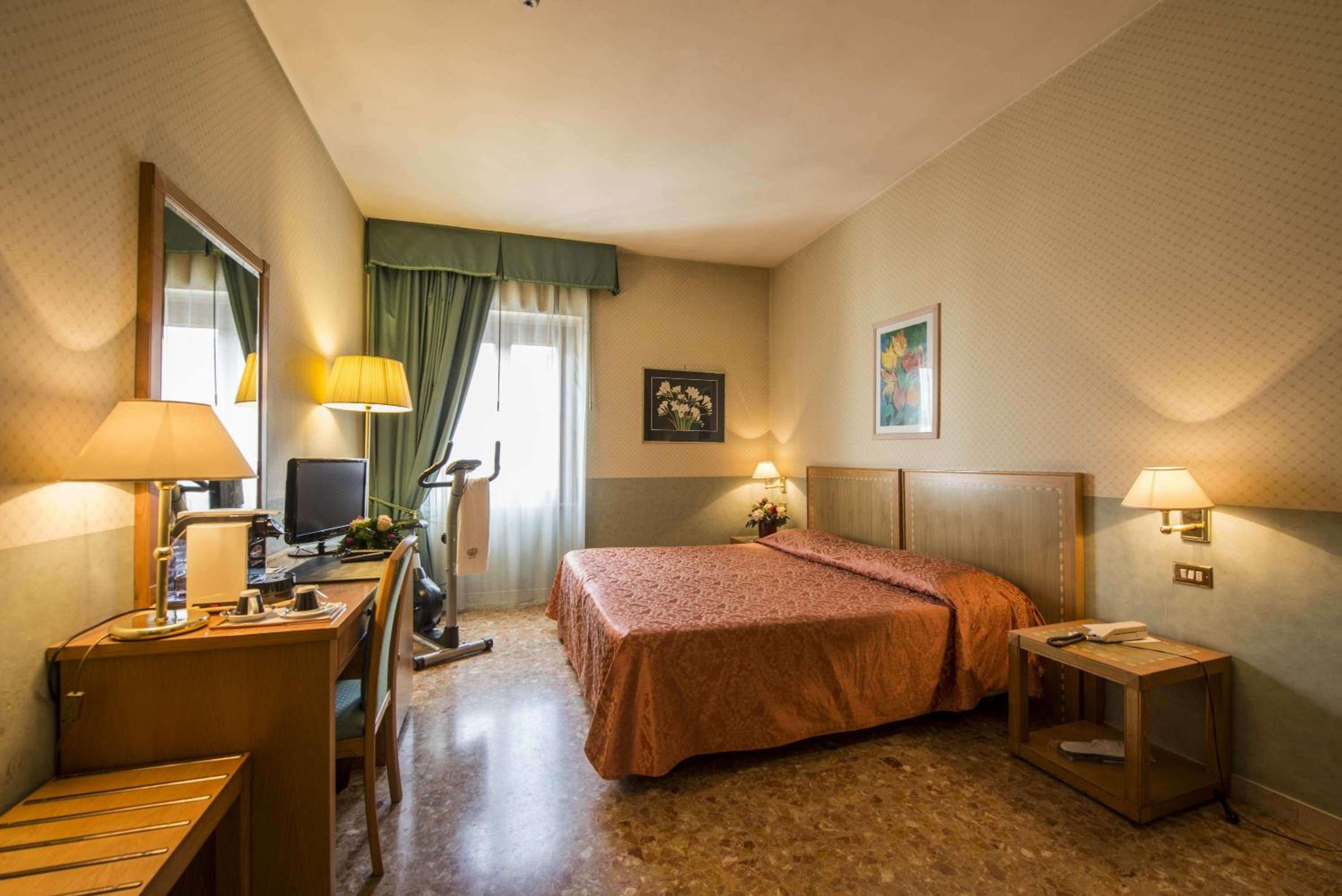 Nuovo Albergo 17/49
