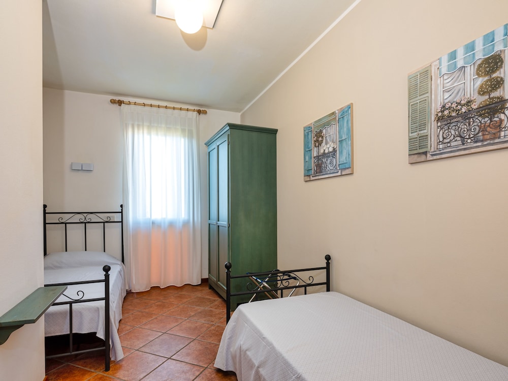 Residence Eden 12/50