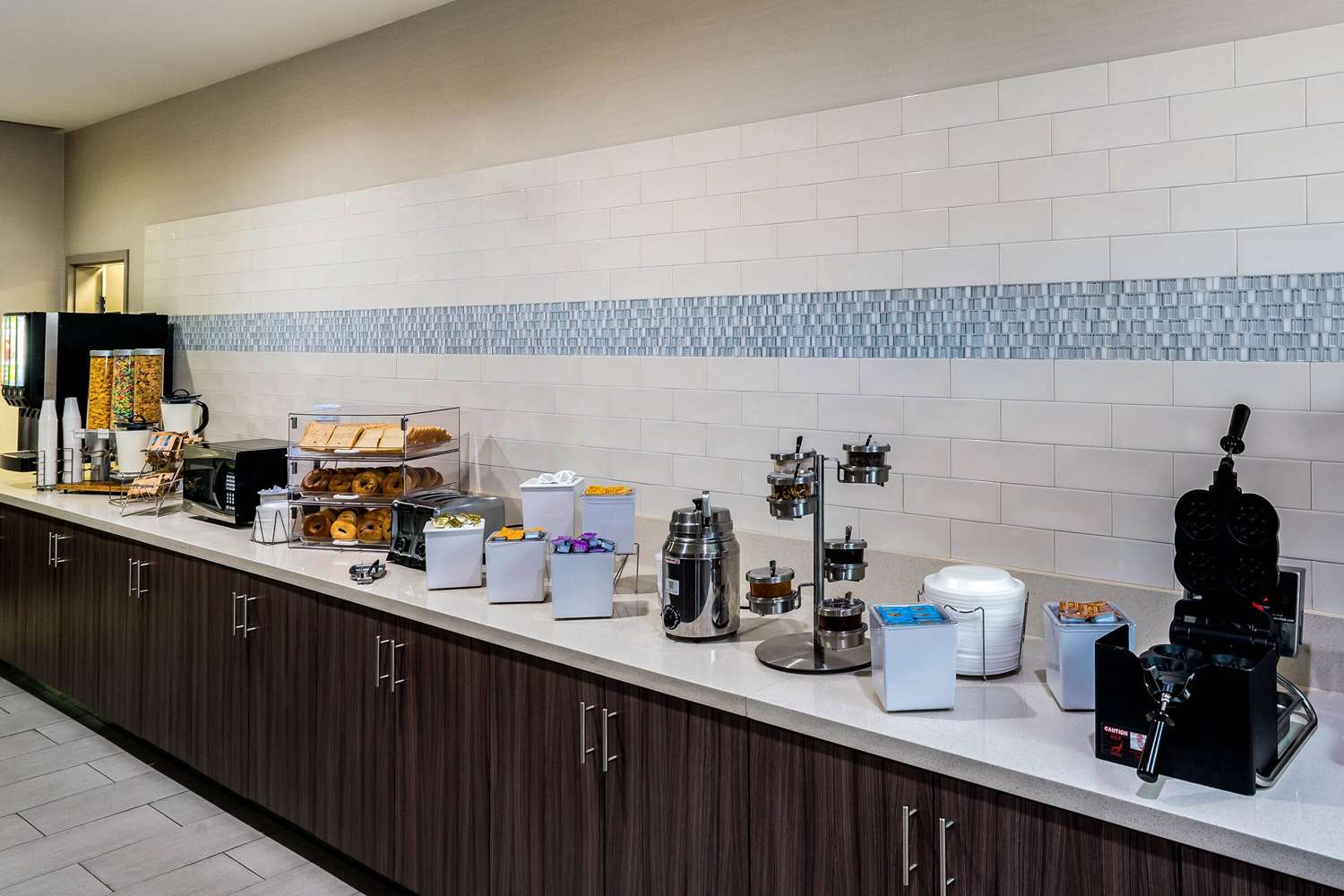 La Quinta Inn And Suites By Wyndham Houston Cypress 24/24