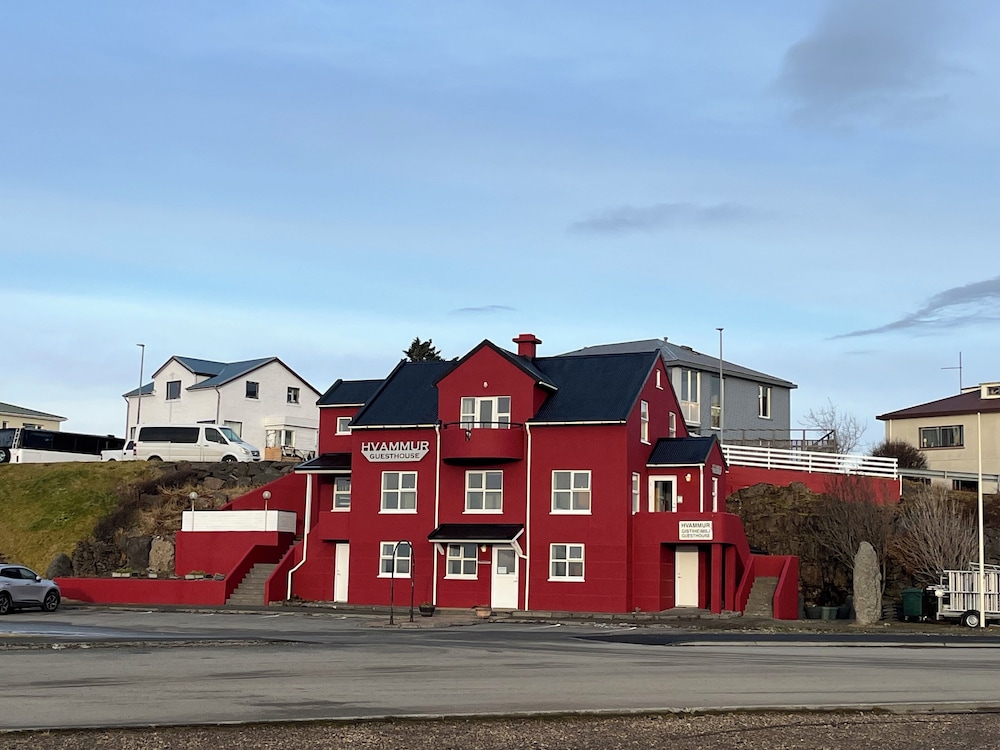 Guesthouse Hvammur 5/50