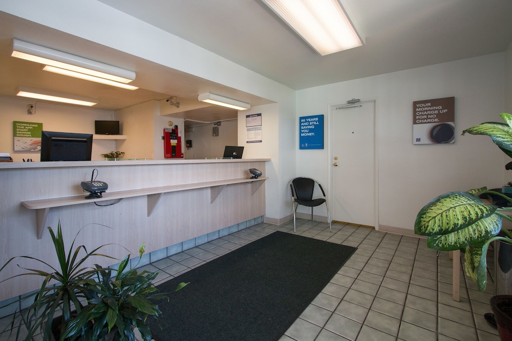 Rodeway Inn Kissimmee Maingate West 14/38