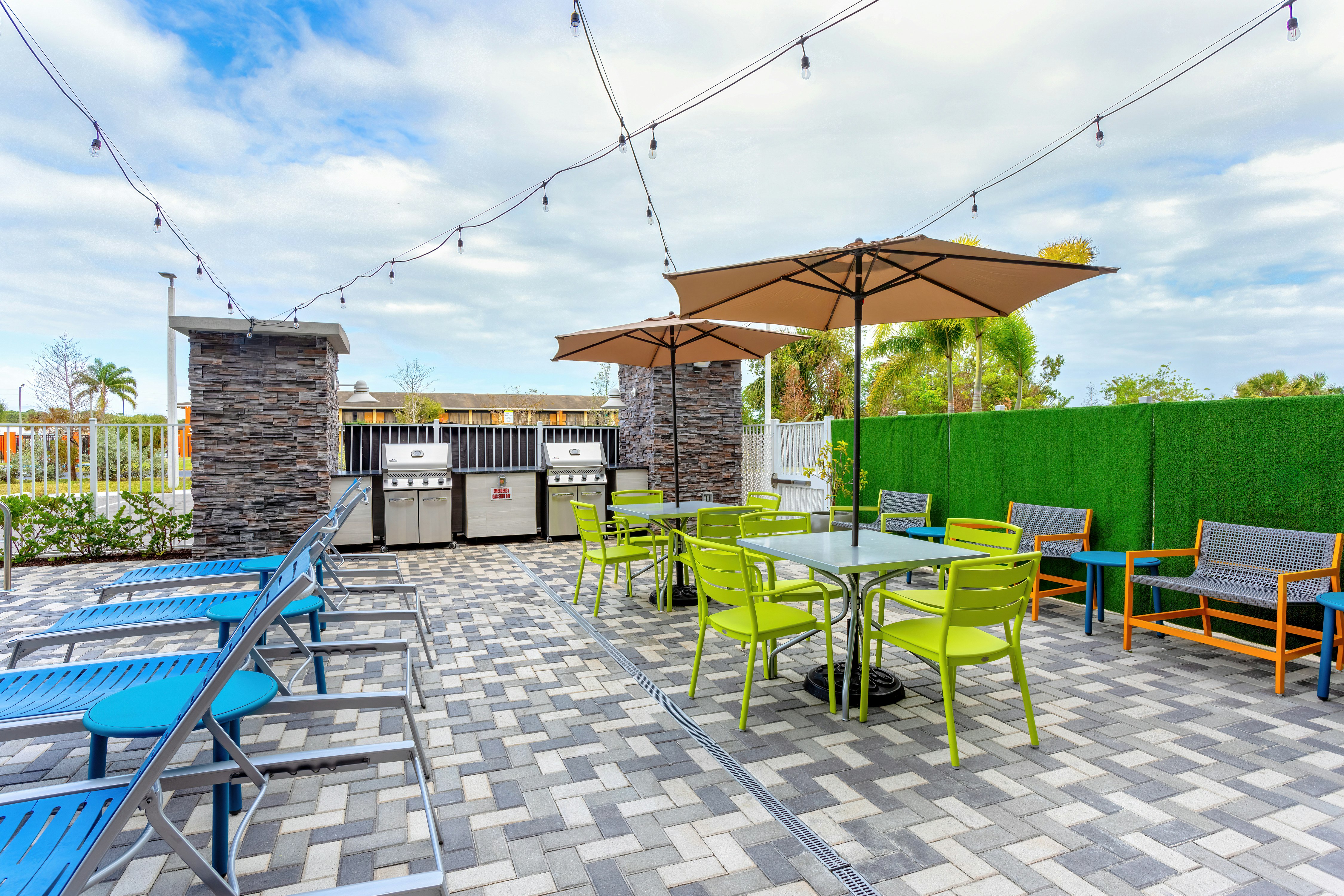 Home2 Suites by Hilton Ft. Pierce I-95 15/16