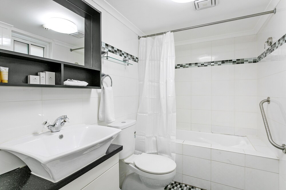 Comfort Inn & Suites Burwood 12/33