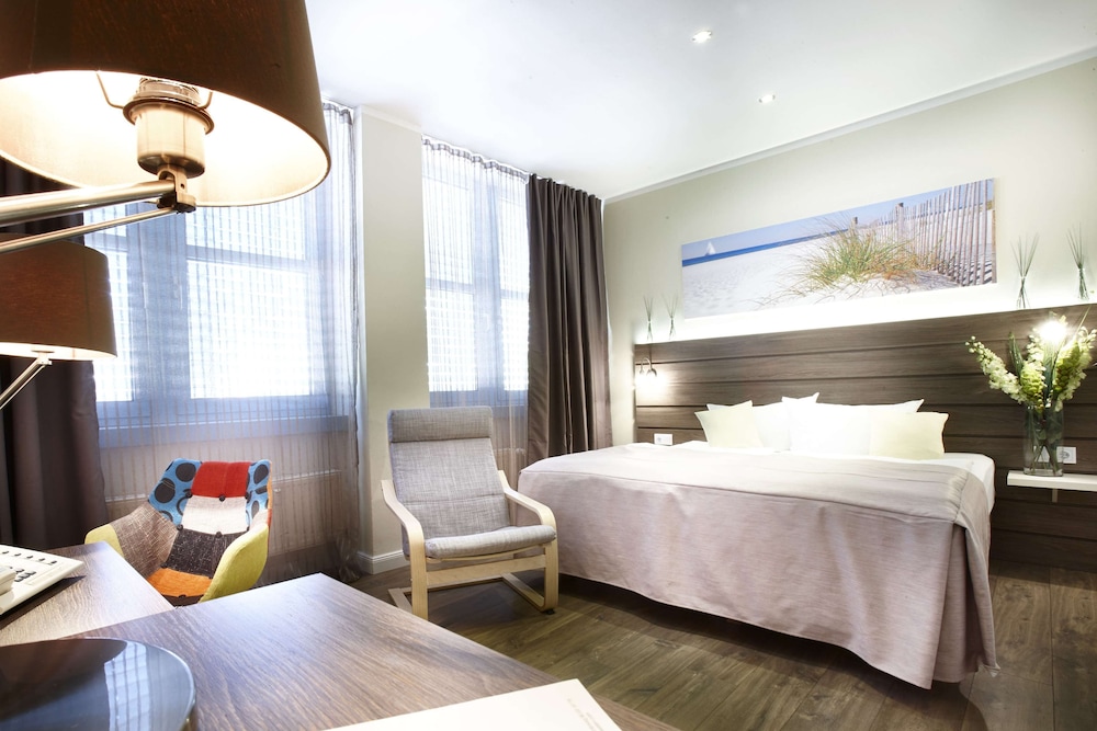 Hotel Kiel By Golden Tulip 9/30