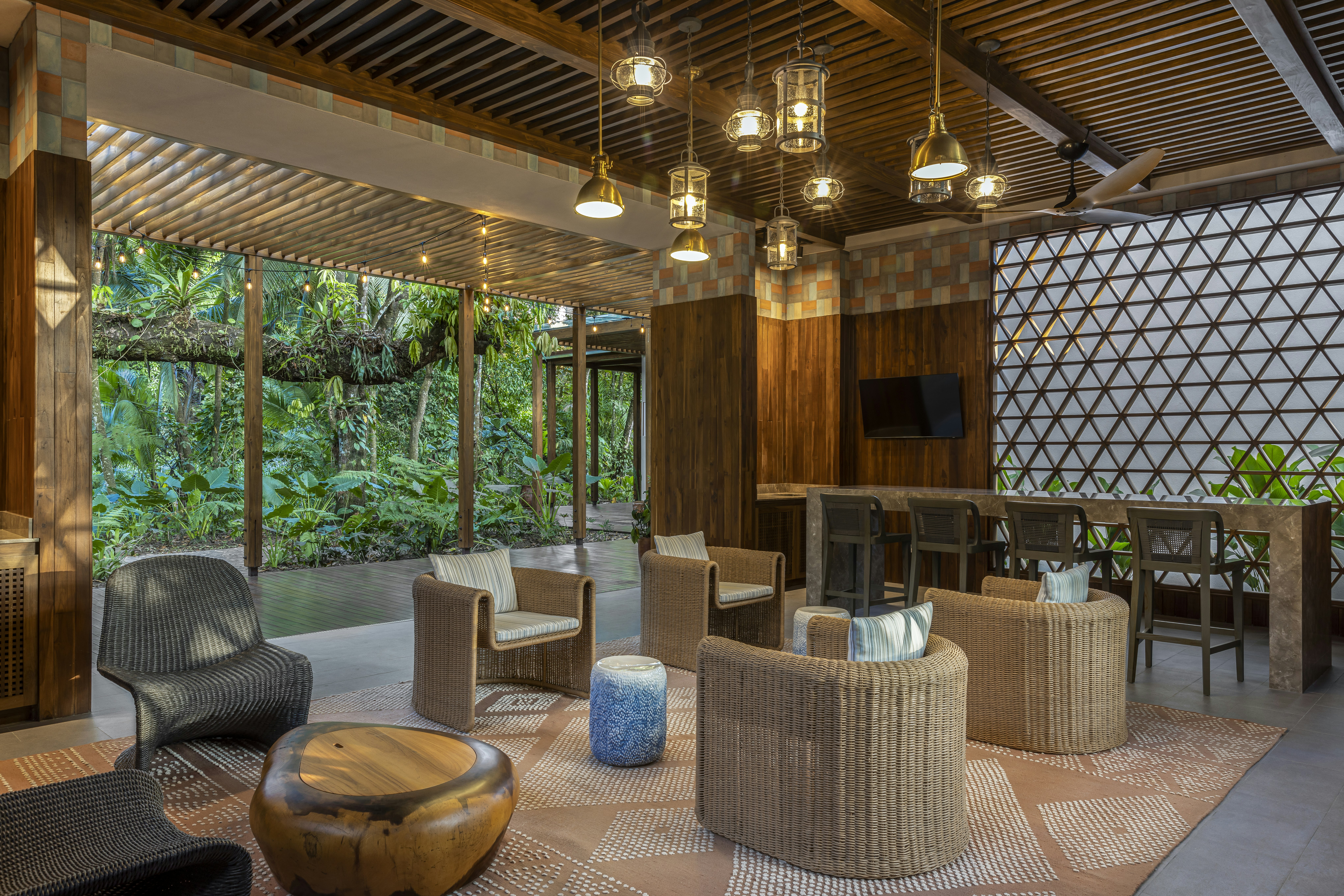Botanika Osa Peninsula, Curio Collection by Hilton 46/73