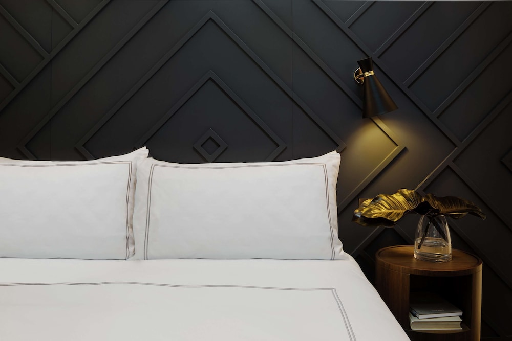 West Hotel Sydney Curio Collection By Hilton 16/80