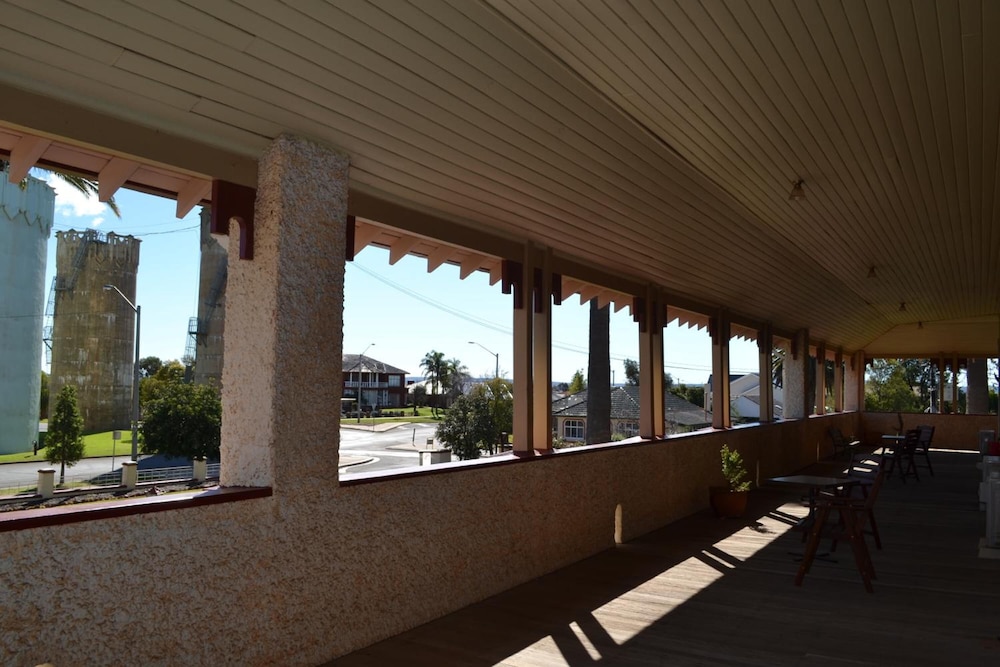 HISTORIC HYDRO MOTOR INN 22/49