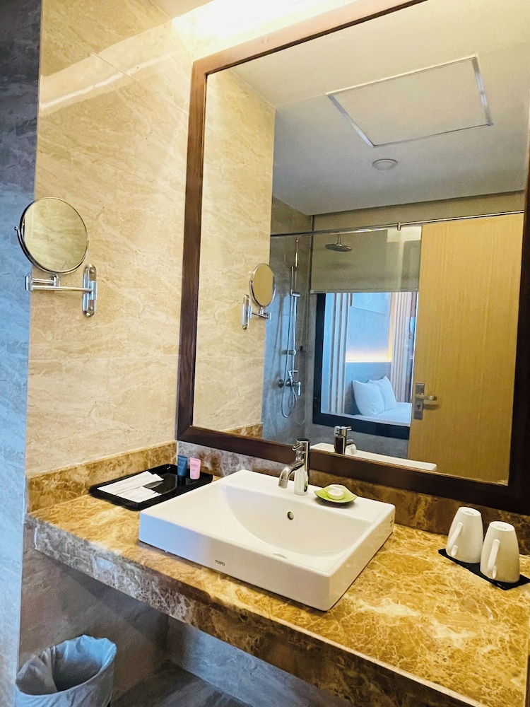 Muong Thanh Grand Quang Tri Hotel 49/50