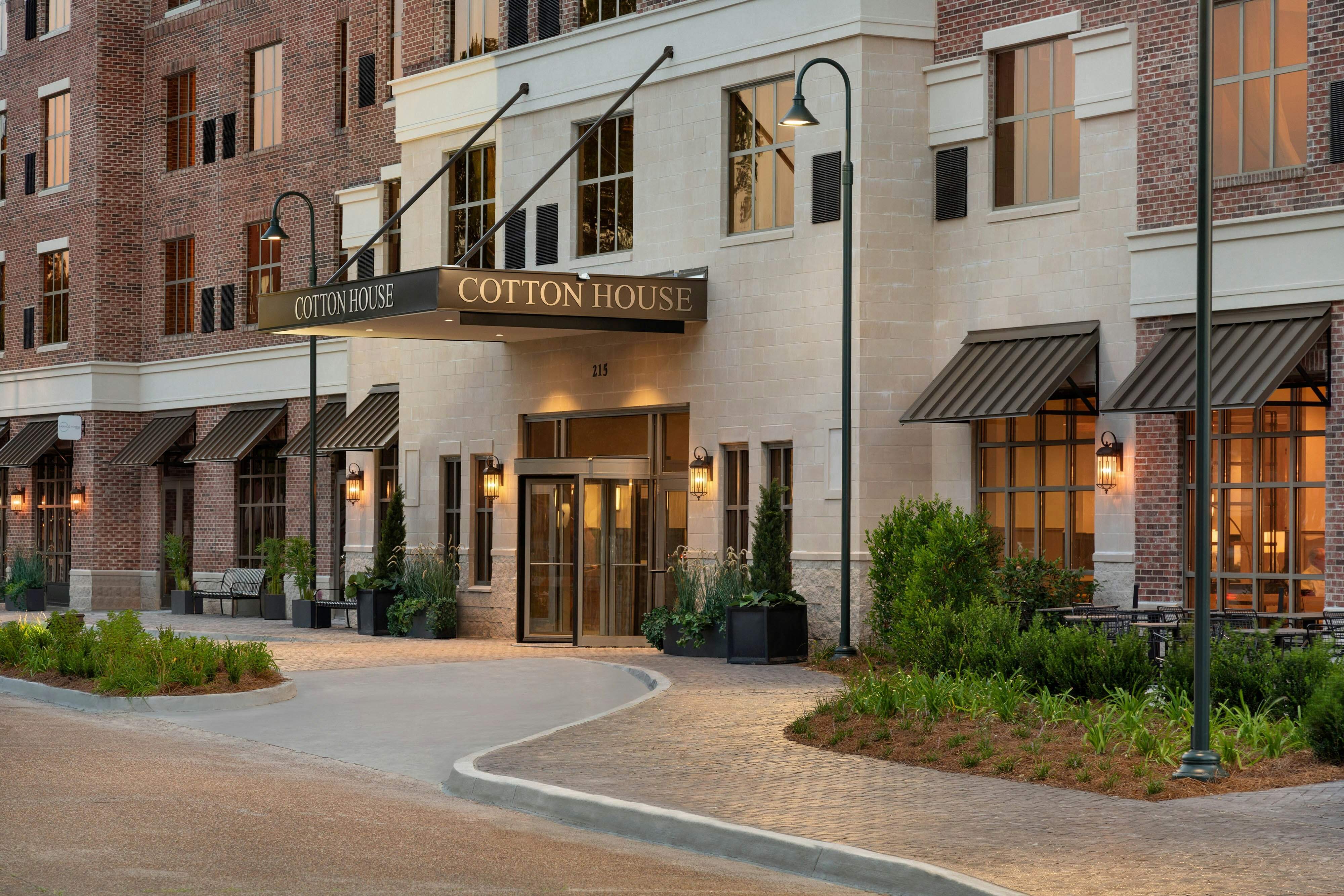 Cotton House Cleveland A Tribute Portfolio Hotel 7/55