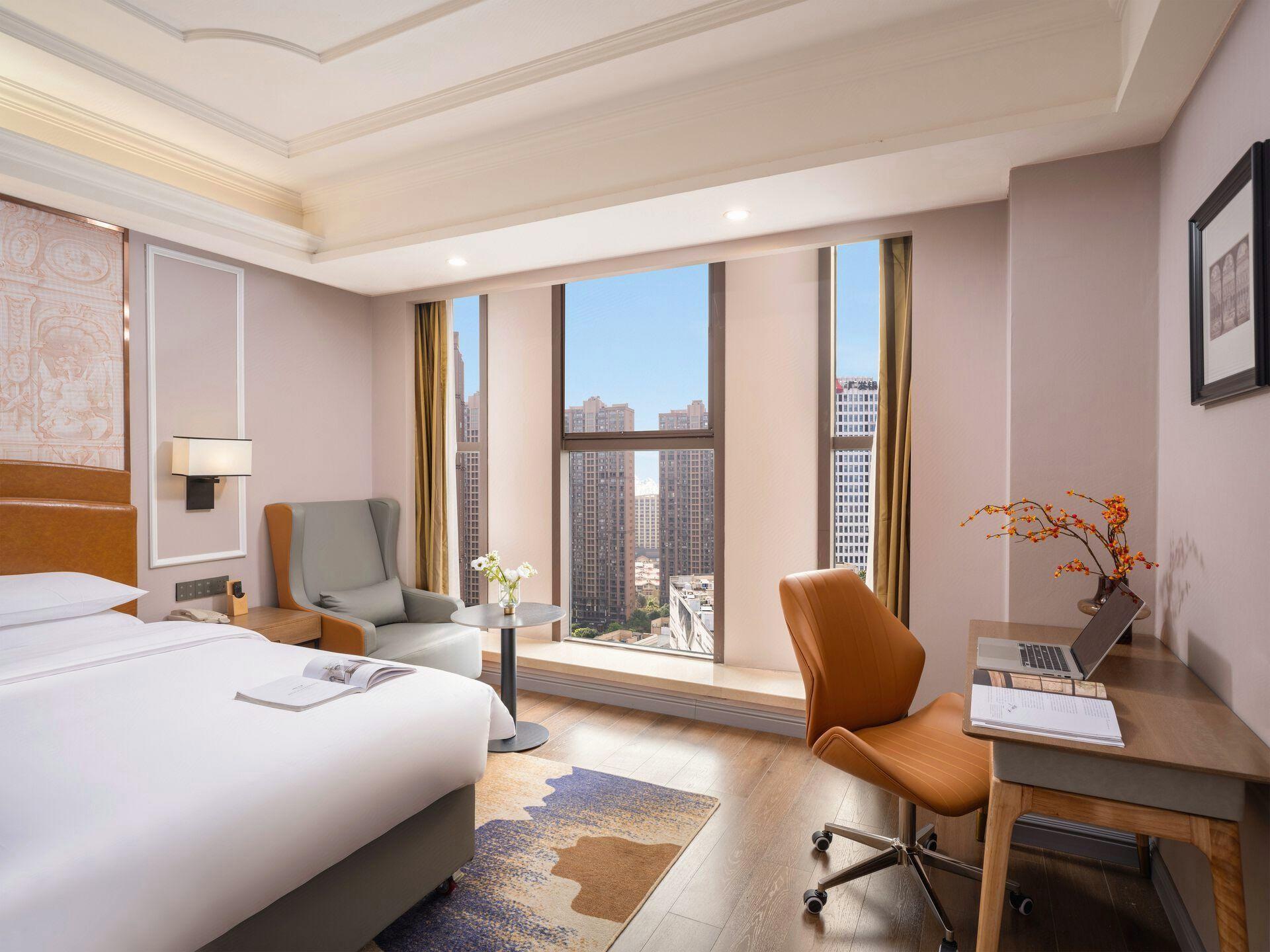Standard, Twin Beds