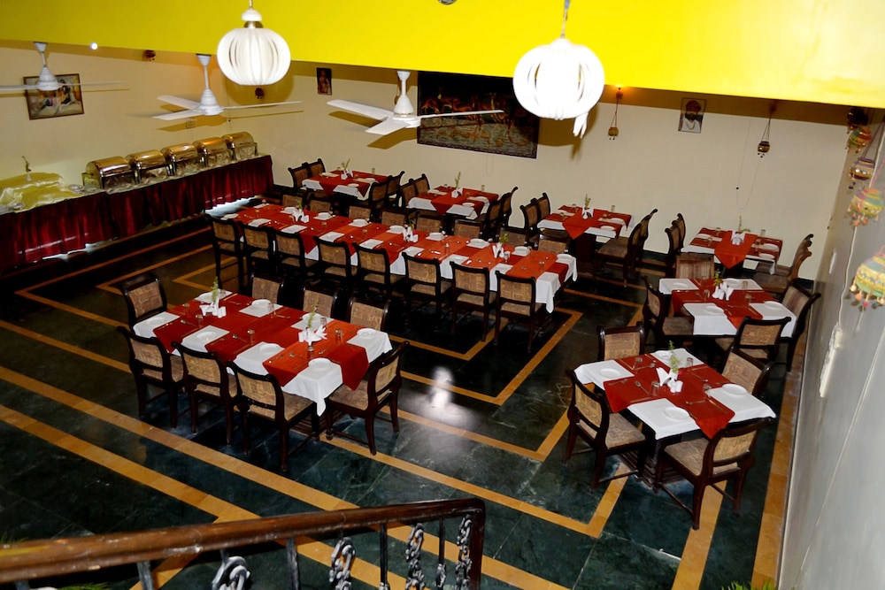 MAHADEV PALACE. 19/26