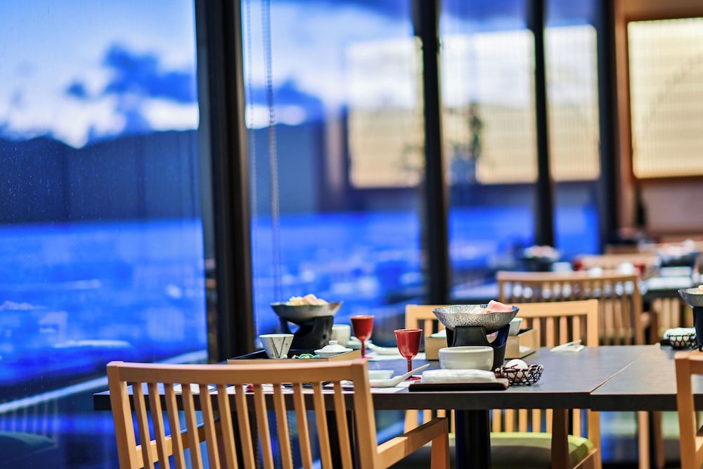 Inatori Tokai Hotel Yuen 53/72
